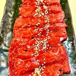 和牛ホルモンとタレ漬け焼肉 壺ほる - 