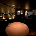 Peter Luger Steak House Tokyo - 2階