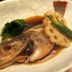 魚庵 - 赤メバルの煮付け。小振りながら旨味が強く、炊き上げ方も非常に技術を感じます。