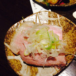 九州うまいもんと焼酎 芋蔵 - 薬味と一緒に縦