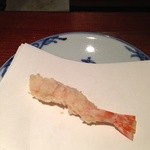 天ぷら 元吉 - 海老 Ｈ26.8 芝海老出汁のスープとともに
