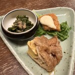 炭焼鮮家　たま鳥 - お通し　大根葉ツナ和え、ガンモ、白身フライ