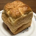 銀座に志かわ - 塩バター食パン@420円