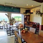 檪の丘 - 店内観