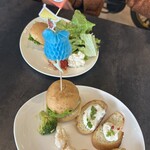 Secret Base JO-9, cafe - 