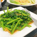 Somboon Seafood - 