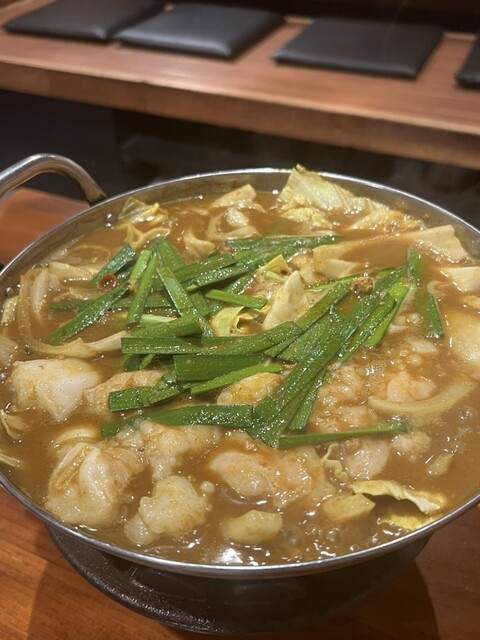 Ganso Taiwan Motsu-nabe Jin Hon Ten