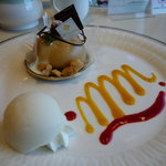 カフェレストラン カメリア - ☆生キャラメルもちのスィーツ(*^。^*)レモンのシャーベット♪☆