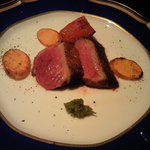 アヴァン プティ・ジョア - シャラン鴨（マダム・ビュルゴー）のブドウの枝焼き