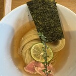 ヨコクラストアハウス - 麺アップ