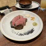 炭火肉とワインのお店 ニカイノニクヤ - 