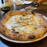 ピッツェリア　デラチッタ - 