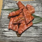 焼肉すき焼き 純 - モモ