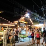 Patong Seafood - プーケットのパトンビーチで一番古いシーフード専門店です。
            