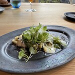 megui Innovative Restaurant - ロメインレタスと山菜、黒豚のパンチェッタ