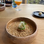 megui Innovative Restaurant - アオリイカとえんどう豆、フェンネルのタルト