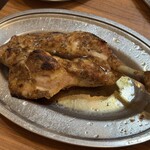 骨付鳥 一鶴 横浜西口店 - ひなどりは柔らかくジューシー