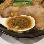 ラーメン のくらい - 良い香りの背脂