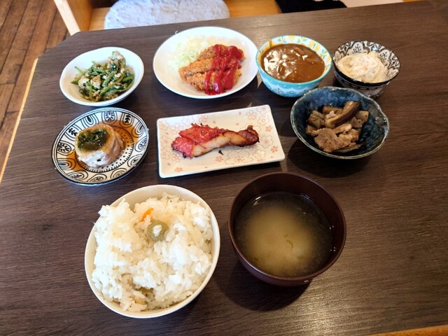 食処・ちょい呑処 とりろじー - 帯広（食堂）の写真