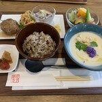 月下老 - 一汁三菜（限定20食）今週のスープ:カリフラワースープ