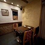 トラットリア・リョウゴク - 店内