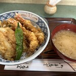 ハトヤ - 天丼　上
