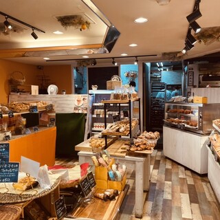 ベーカリーキッチン フィロ_2