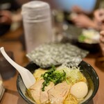 家系らーめん 金井家 - 