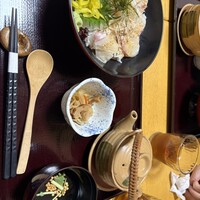 魚匠 基  大門町 - 鯛の胡麻だれ丼1,650円