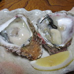 ・・・ - 象潟産の岩ガキ