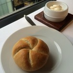 銀座 ハプスブルク・ファイルヒェン - パンとバター