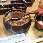 あつた蓬莱軒 神宮店 - 