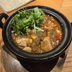 四方食店 - パクチーとラム肉の麻婆豆腐