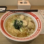 洋洋冰室 - 海老ワンタン麺