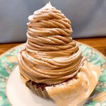 patisserie and cafe SAVORY - モンブラン　¥720