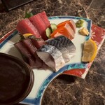 旨いマグロと海鮮居酒屋 漁火 - 