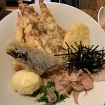 掌 - 天麩羅いっぱい♡