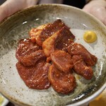 焼肉ホルモン 亀萬 - 