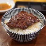 焼肉ホルモン 亀萬 - 