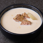 名物！コムタンスープ