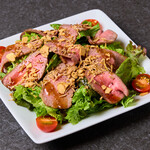 自家製！和牛ローストビーフサラダ