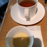 THE TENDER HOUSE DINING - 紅茶と冷製コーンスープ