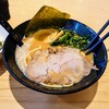 横浜家系ラーメン 銀家 みなとみらい店