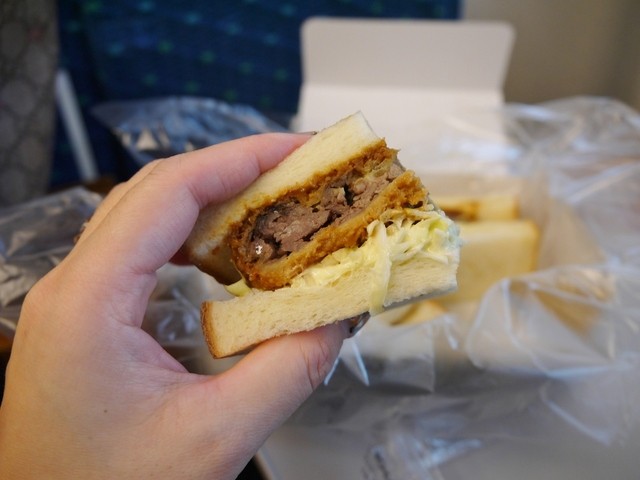 M and Deli Jei Aaru Shin Osaka Eki Ten photo 4