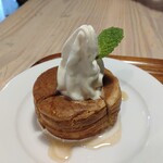 太郎焼総本舗 - 太郎焼き