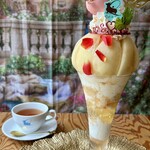 カフェ・ド・リオン パレット - プリンセスピーチ白桃のパフェ