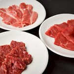 焼肉 うしの家 - 満足コース　定番のカルビ・ロース・ハラミ