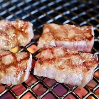 焼肉 龍華園 - 龍華園カルビ