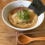 ラーメン イッケン - 海老の醤油らーめん1000円税込。海老かおる優しい醤油スープが旨い！