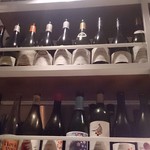 所蔵のワイン棚